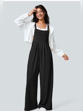 NEW, HALARA Black Wide Leg Overalls Waffle Knit Jumpsuit Pleated Front Pockets M